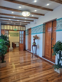 rossa mia hotel boutique