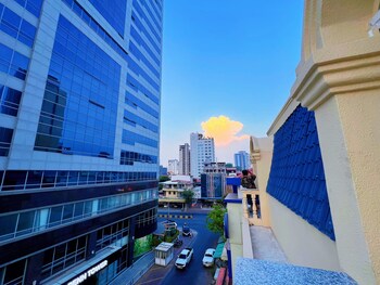 a z hotel phnom penh