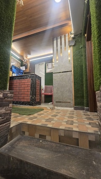 S Taj Home Stay Mali Tall Nainital,,2 star