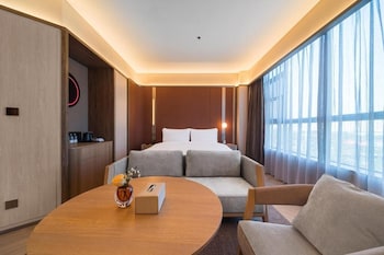 orange crystal hotel yangjiang