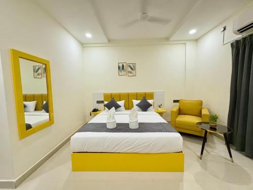 yellow sapphire hotel dlf cyber city