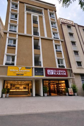 yellow sapphire hotel dlf cyber city