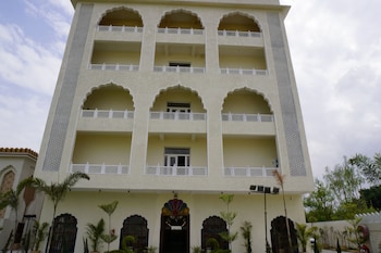 neendar heritage resort