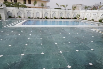 Neendar Heritage Resort,,3 star