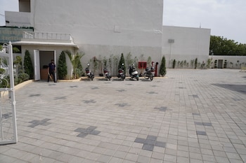 neendar heritage resort