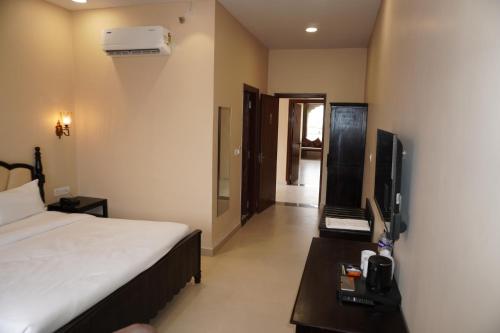 neendar heritage resort