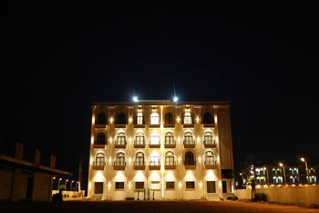 mandhata riverview palace