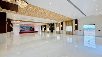 mandhata riverview palace