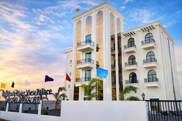 mandhata riverview palace
