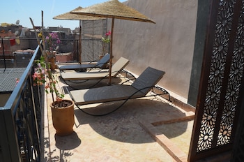 riad ayana