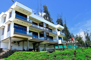 la fiesta resorts