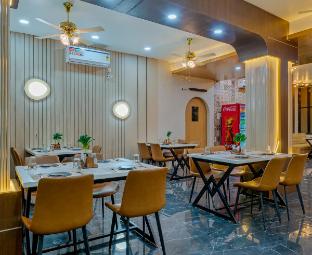 hotel majestic royal akkalkot
