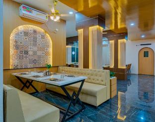hotel majestic royal akkalkot