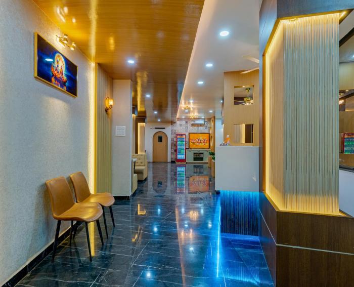 hotel majestic royal akkalkot