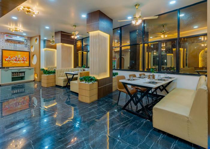 hotel majestic royal akkalkot