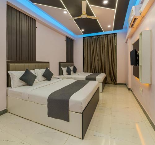 hotel majestic royal akkalkot