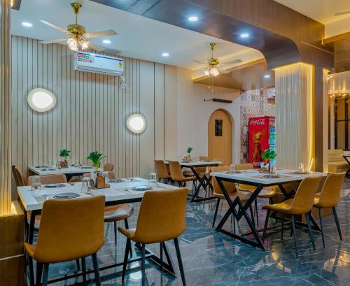 hotel majestic royal akkalkot