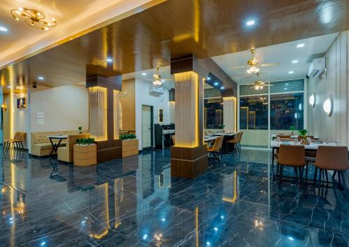 hotel majestic royal akkalkot