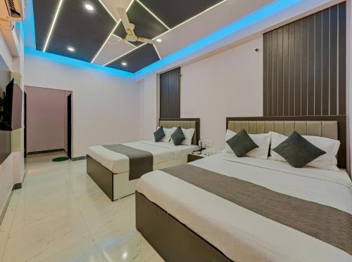 hotel majestic royal akkalkot