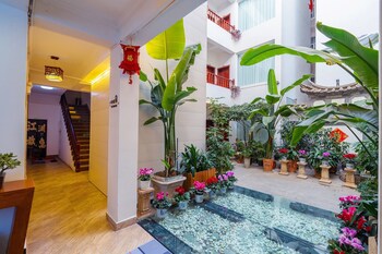 166 hotel ancient city mufu branch