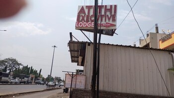 Atithi Executive Lodging,,2 star