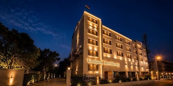 Vardaan Residency Hotel,,2 star