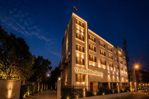 vardaan residency hotel