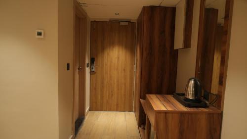 vardaan residency hotel