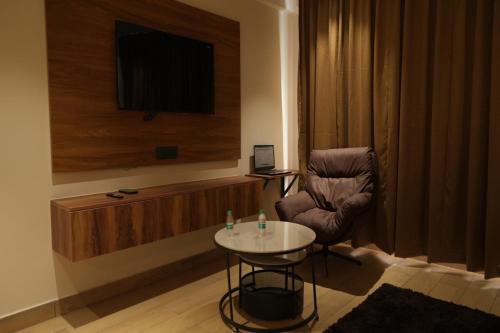 vardaan residency hotel
