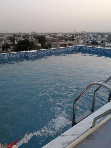 vardaan residency hotel