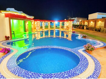 hotel the grand ashiana lagoon puri