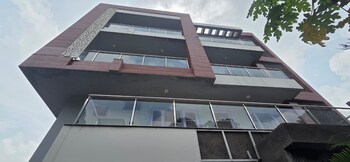 hotel fortune home sector 72 noida