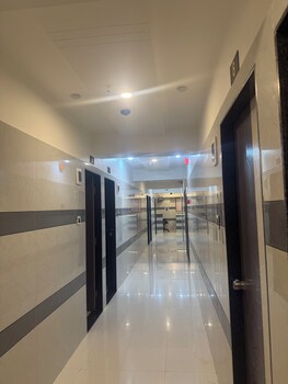 Hotel Kalp Rooms,,3 star
