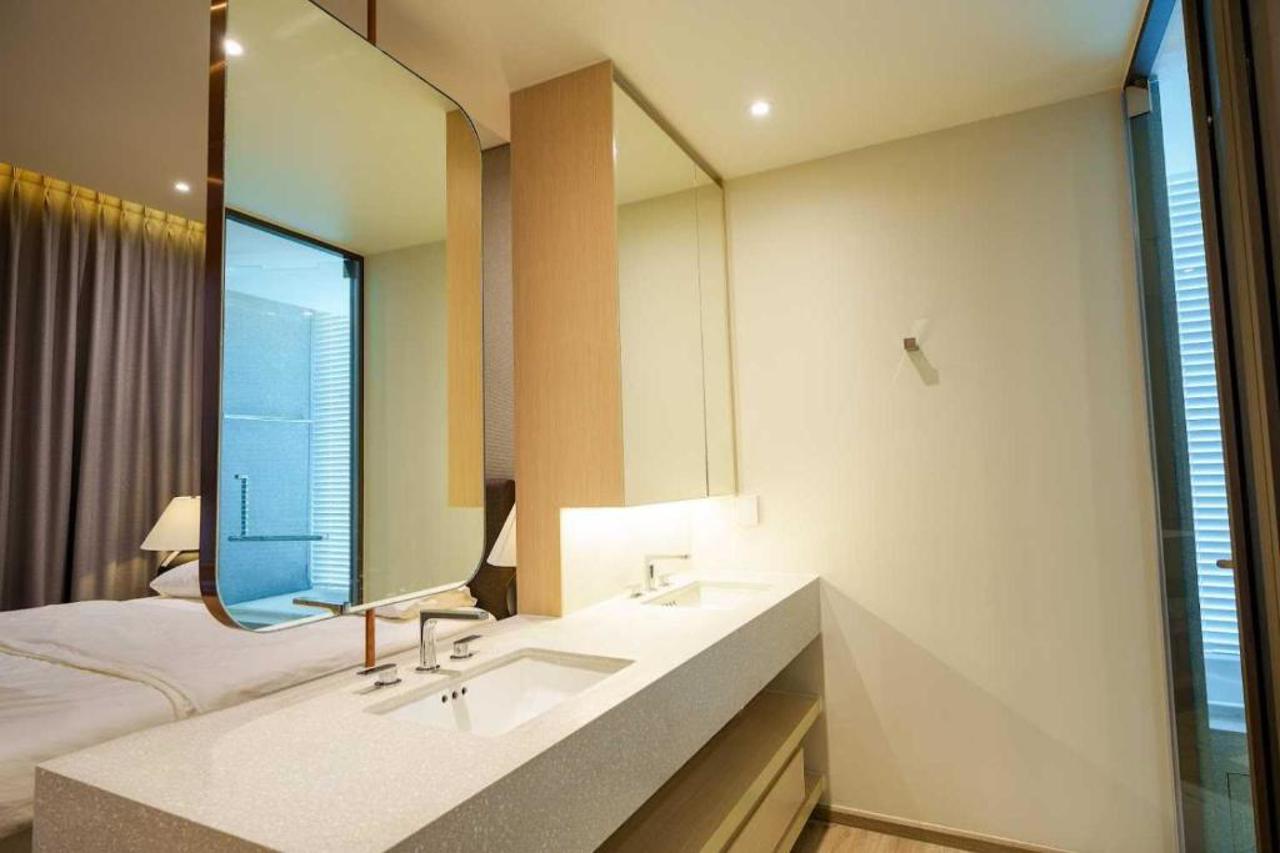 luxury 2br sea view apartment with private lift and free parking