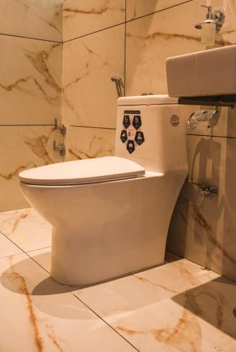 the glam by sandane homes