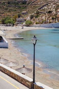 syros