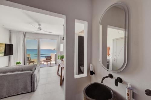 armia experience hotel