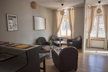 Hotel Restaurant Le Plat D'etain,,3 star