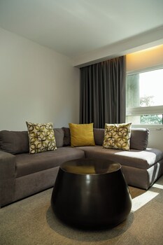 Hotel Casa Ciudad,,3 star