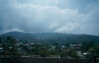 syntilla nakshatra kodai gate