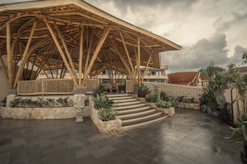 La Mewali Resort & Spa Canggu By Ini Vie Hospitality,,5 star