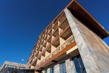zafaron premium hotel