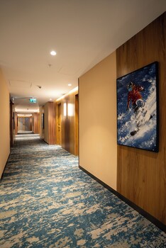 zafaron premium hotel