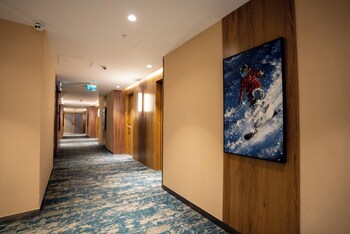 zafaron premium hotel