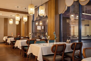 zafaron premium hotel
