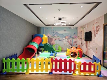 zafaron premium hotel