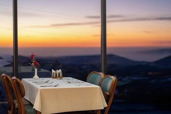 zafaron premium hotel