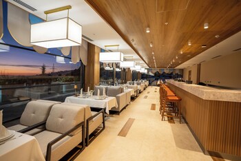 zafaron premium hotel