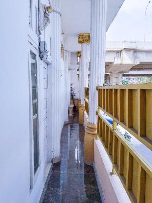 namroom at jatiwaringin