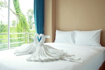 cheeky monkeys samui